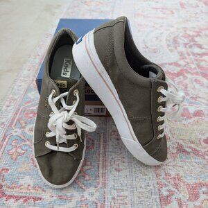 Olive Green Keds - women's size 8 - Jump Kick Duo platform sneakers